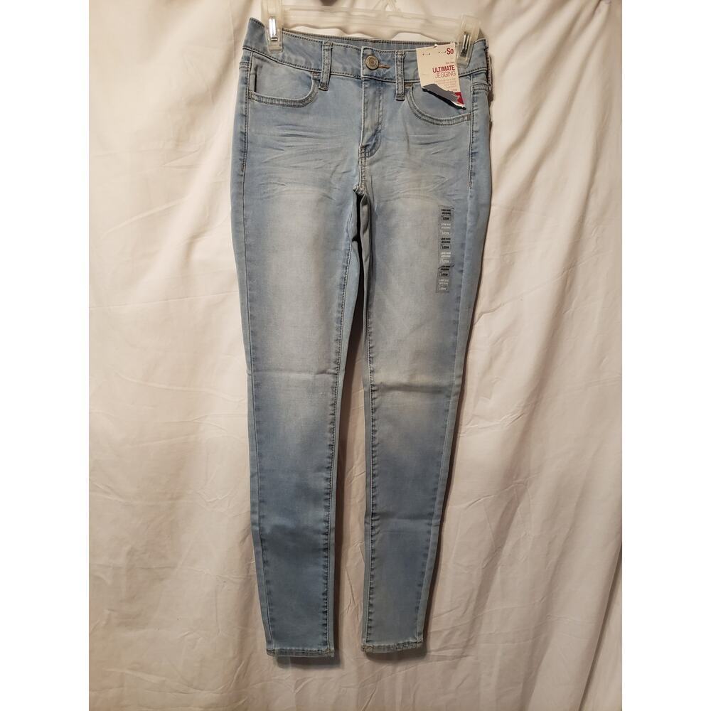 So low rise jeggings. NWT size 1 (25w) stretch